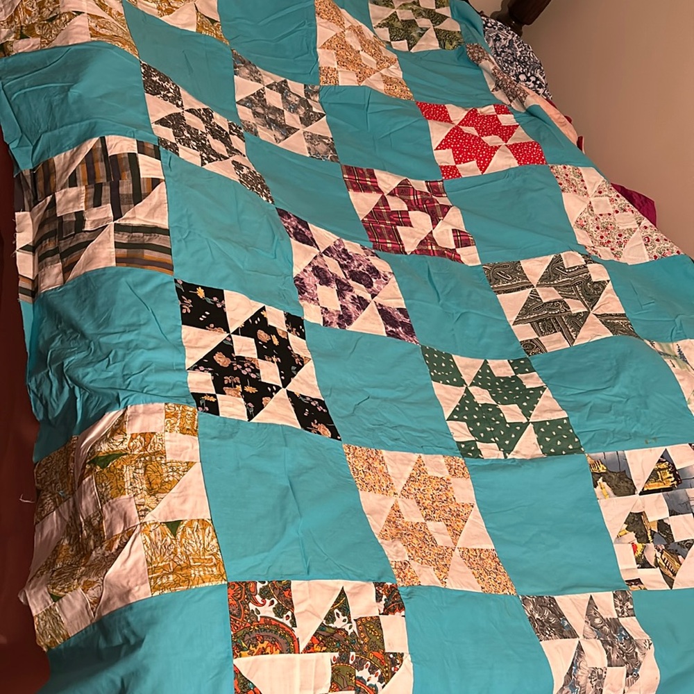 New homemade patchwork quilt top, queen sized (80”x70”)